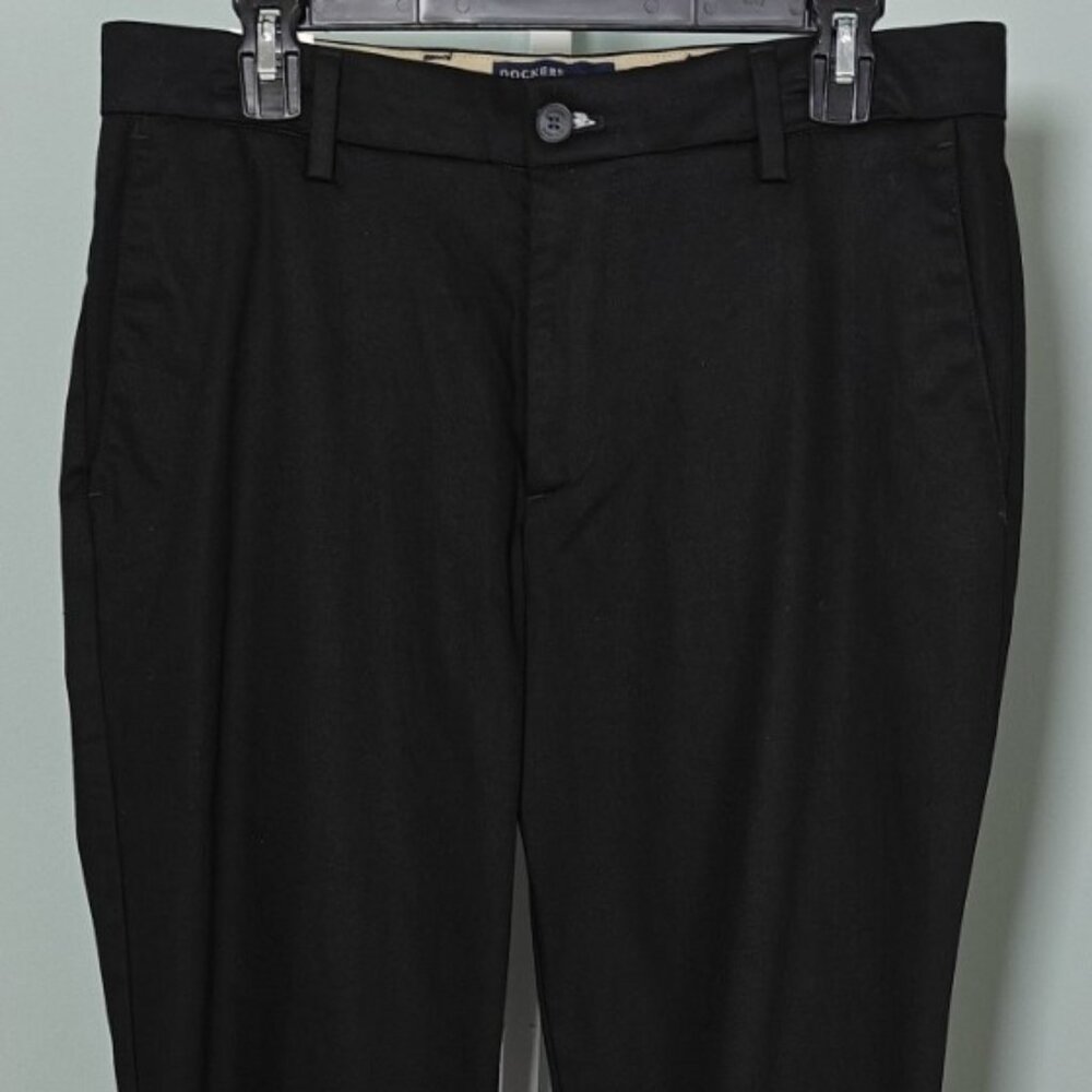 DOCKERS Men's Straight Fit Signature Lux Cotton Stretch Khaki Pant 32W 34L-Black